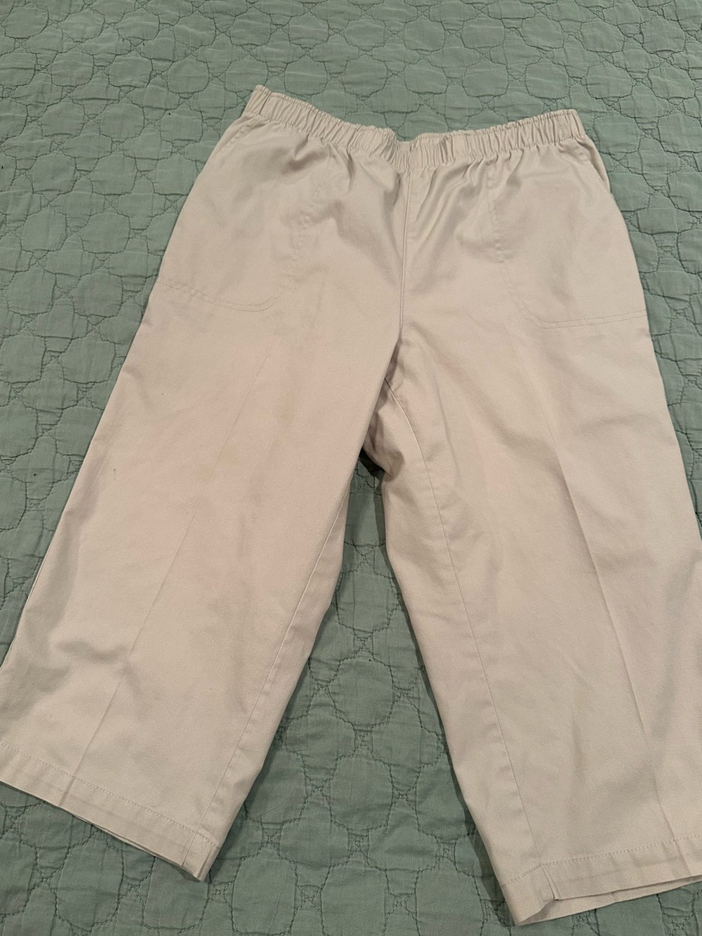 White Stag Light Beige Elastic Waist Capri Pants